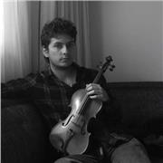 Profesor de violín con más de 4 años de experiencia en enseñanza del instrumento